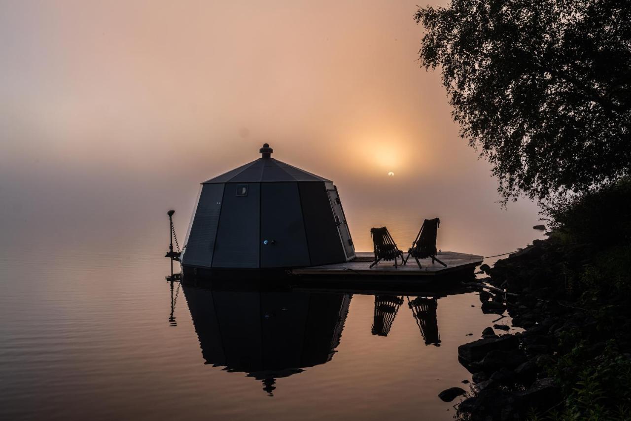 Aurora Igloo With Private Hot Tub By Invisible Forest Lodge Rovaniemi Exterior photo