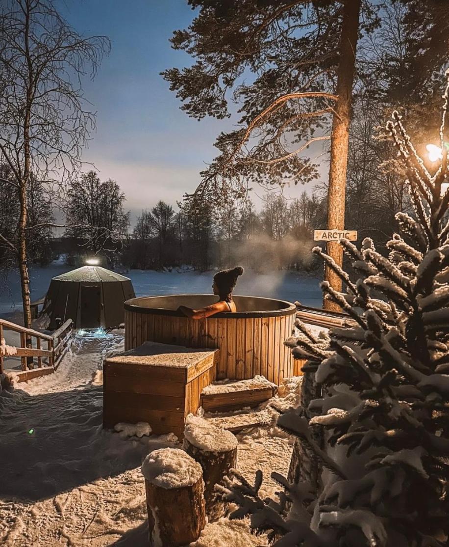 Aurora Igloo With Private Hot Tub By Invisible Forest Lodge Rovaniemi Exterior photo
